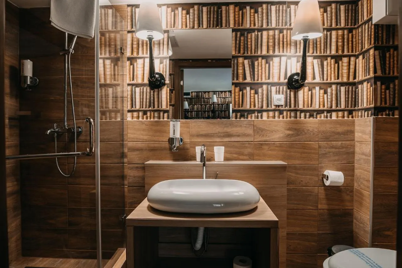Aquapark Design Rooms Szeged Bed & Breakfast